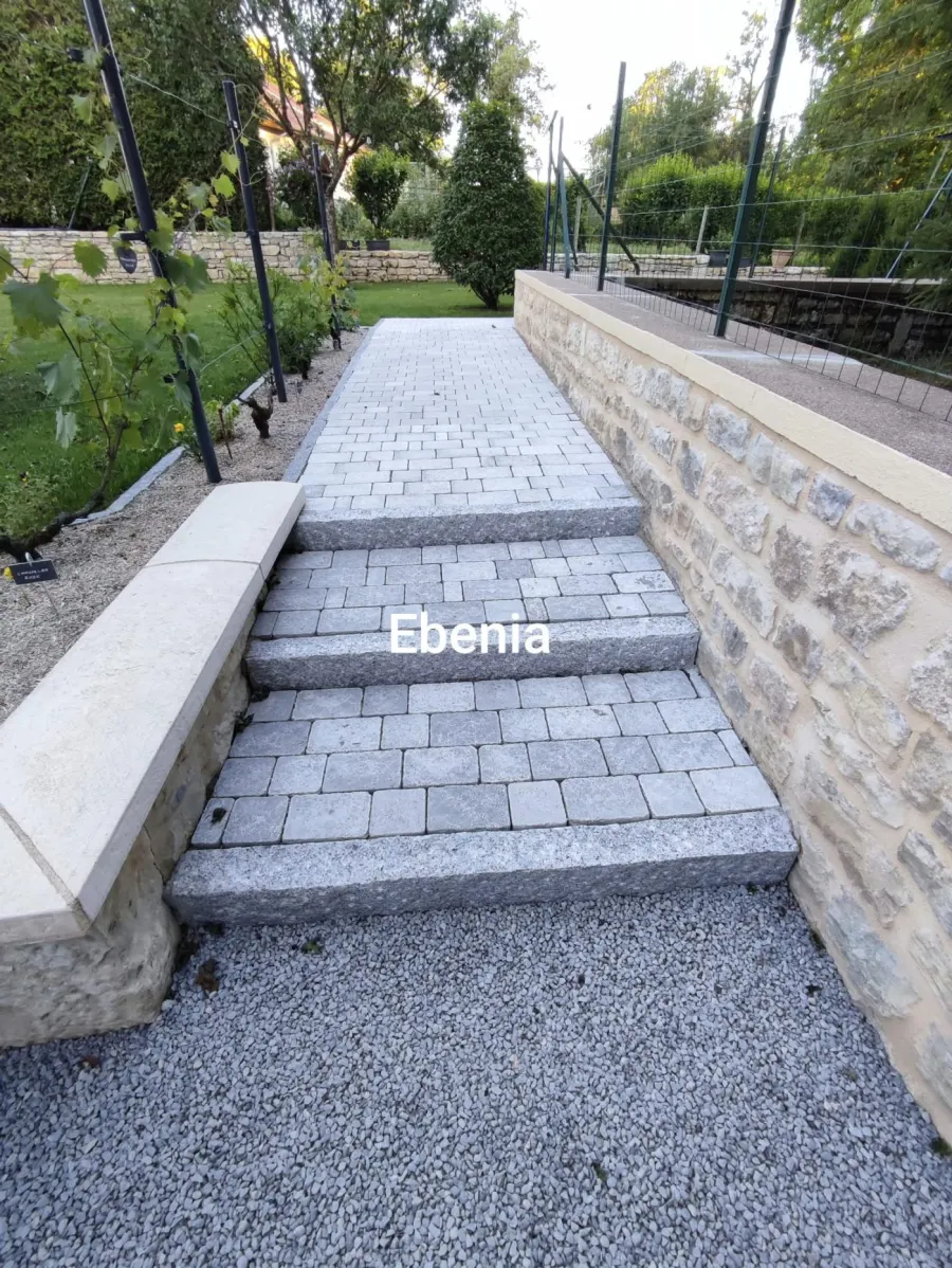 Terrasse en dallage posée par Ebenia à Besançon